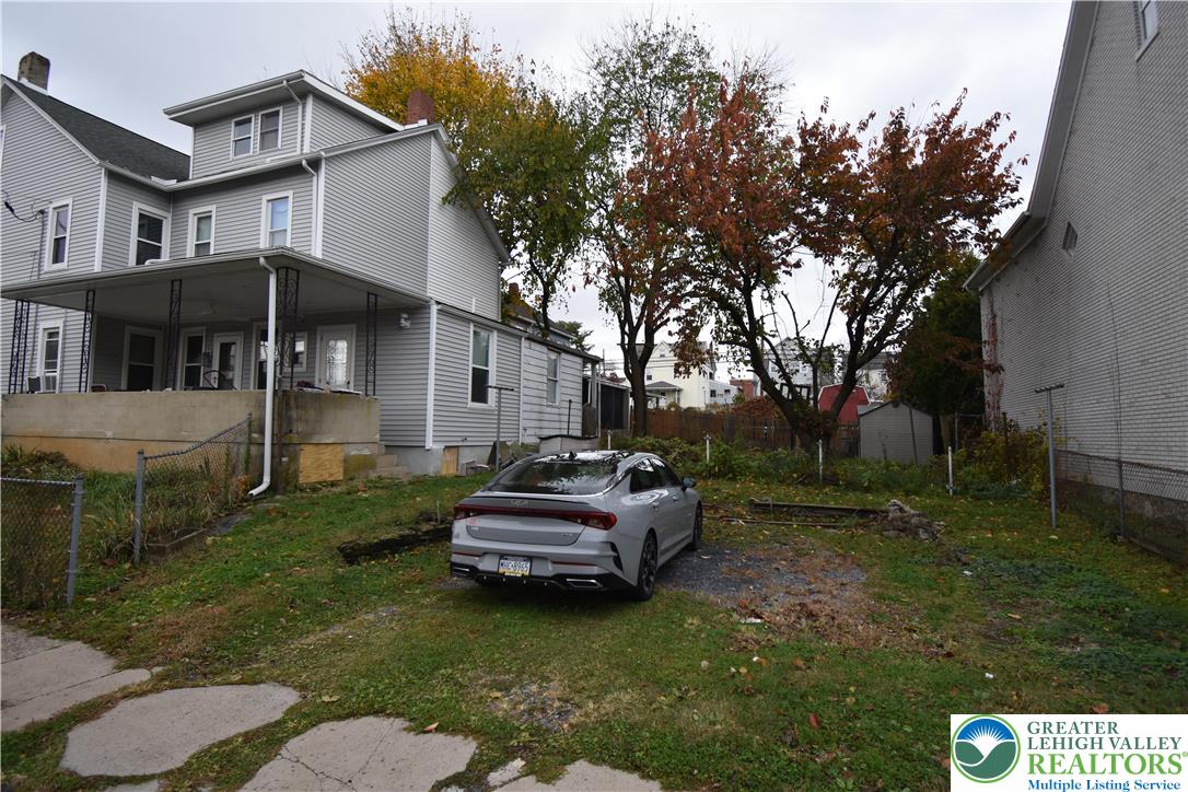536 Reynolds Street
