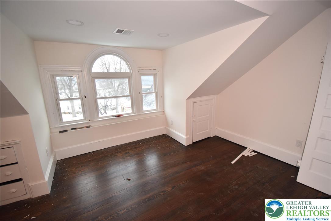 312 March Street 6