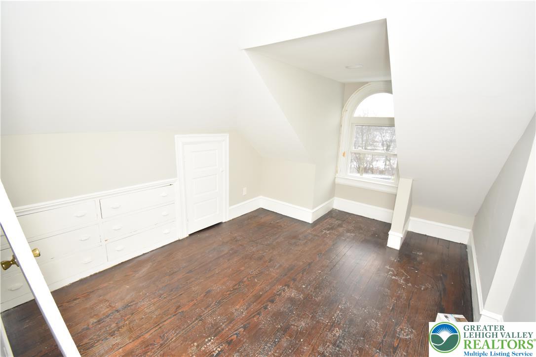 312 March Street 6