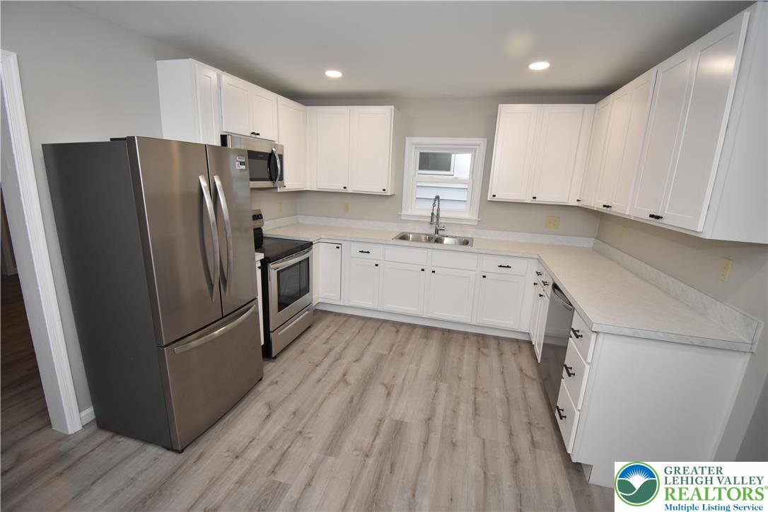 329 9th Street