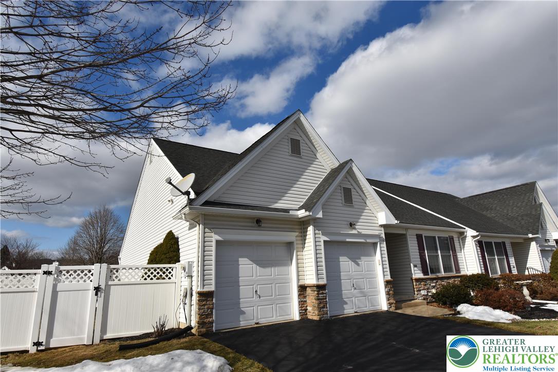 1258 Briarwood Lane