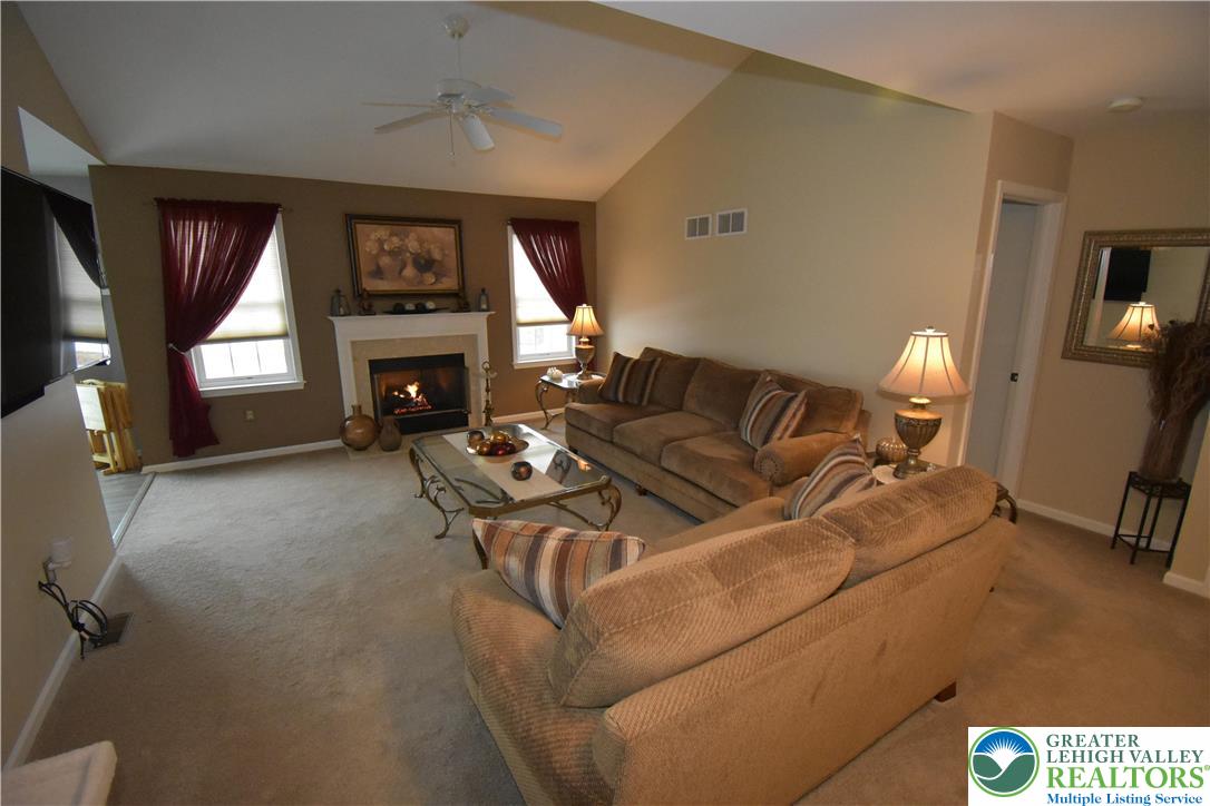 1258 Briarwood Lane