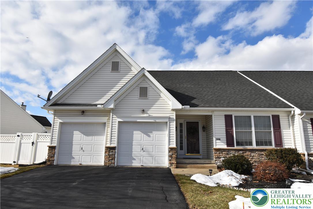 1258 Briarwood Lane