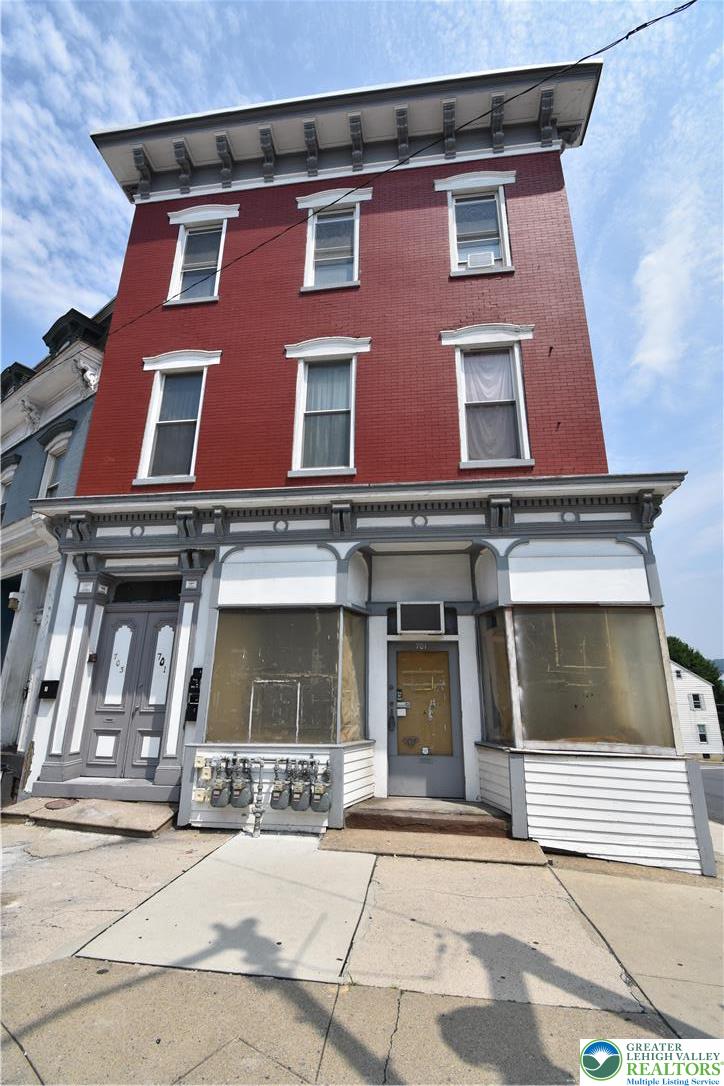 701 Northampton Street