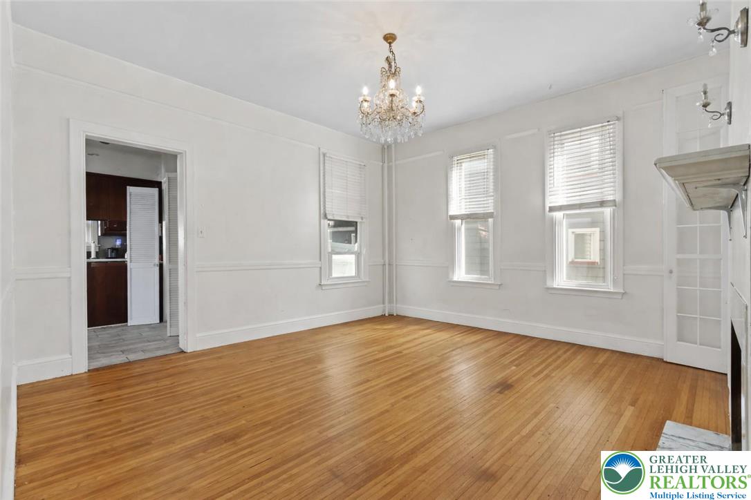 417 Clinton Terrace
