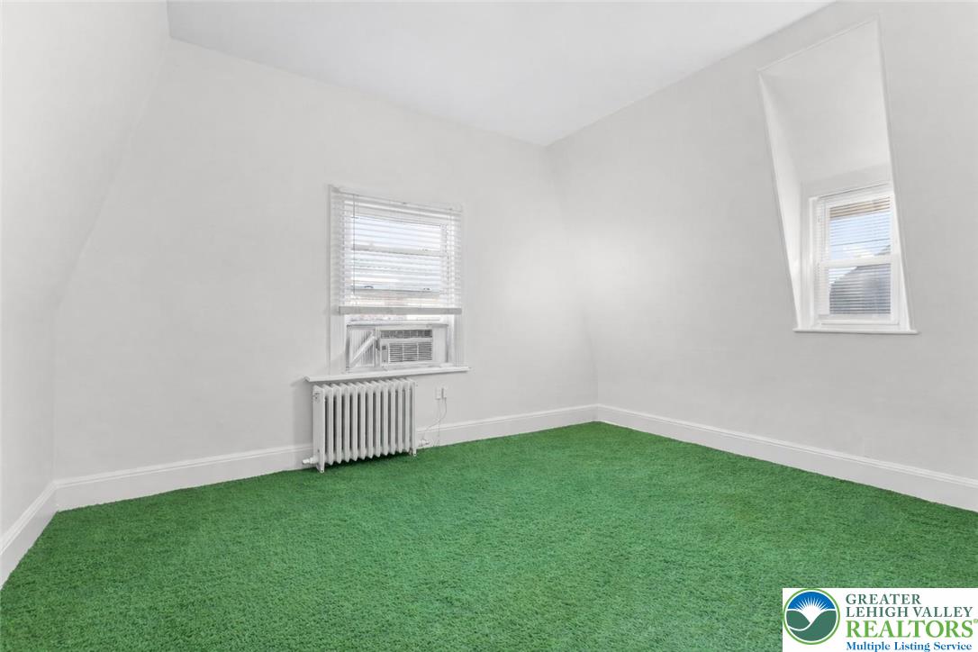 417 Clinton Terrace