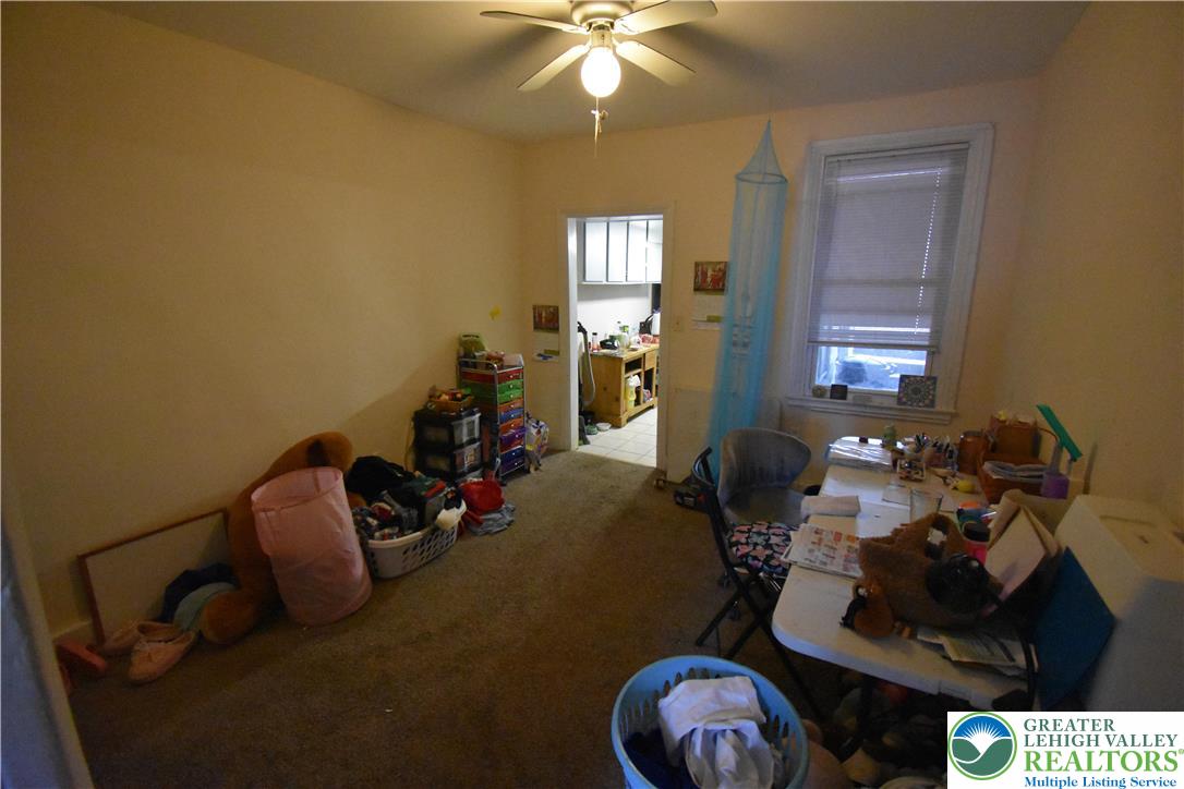 1032 Ferry Street