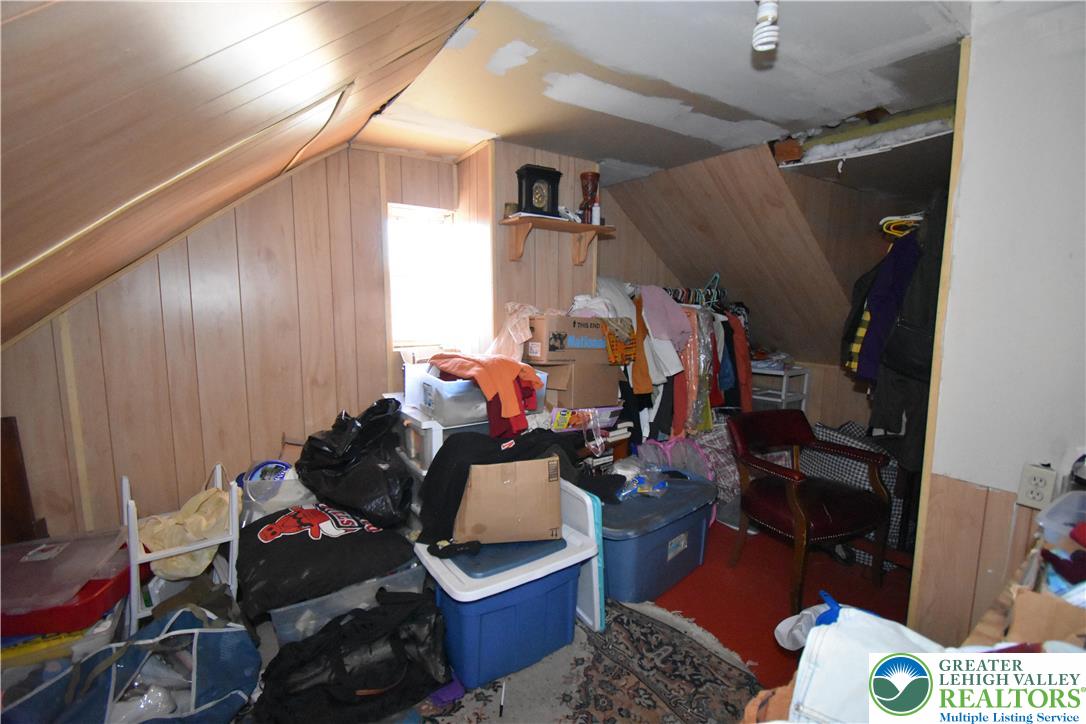 22 South Raspberry Street