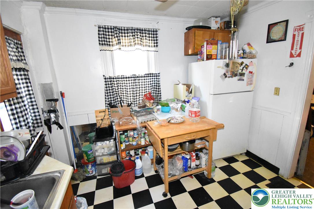 22 South Raspberry Street