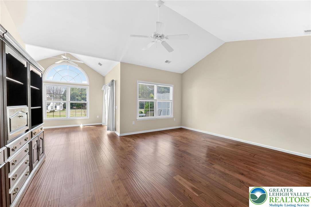 27 Moor Drive