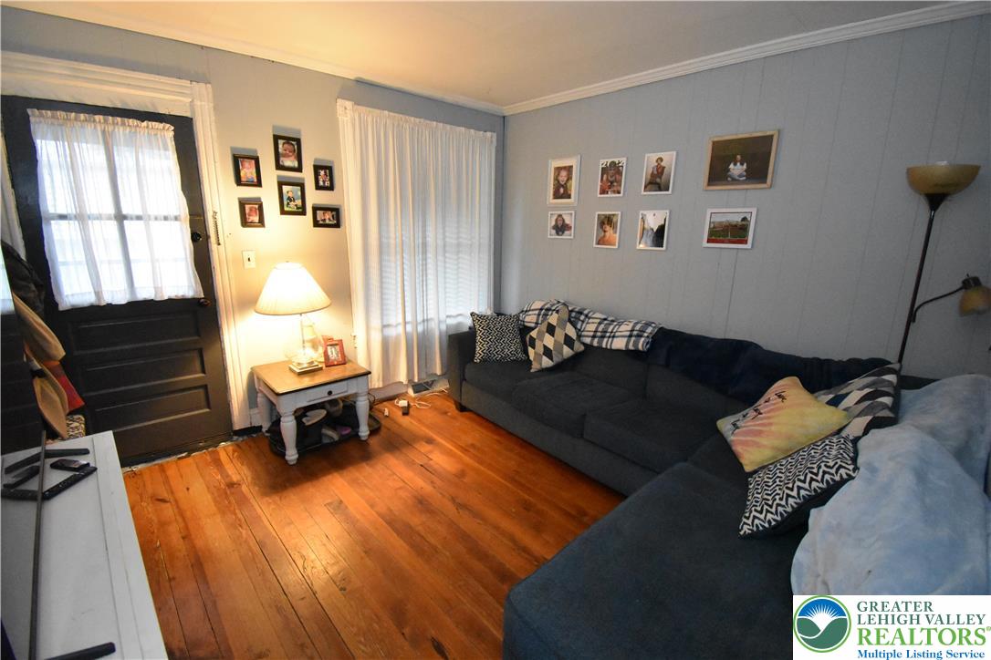 677 Sassafras Street