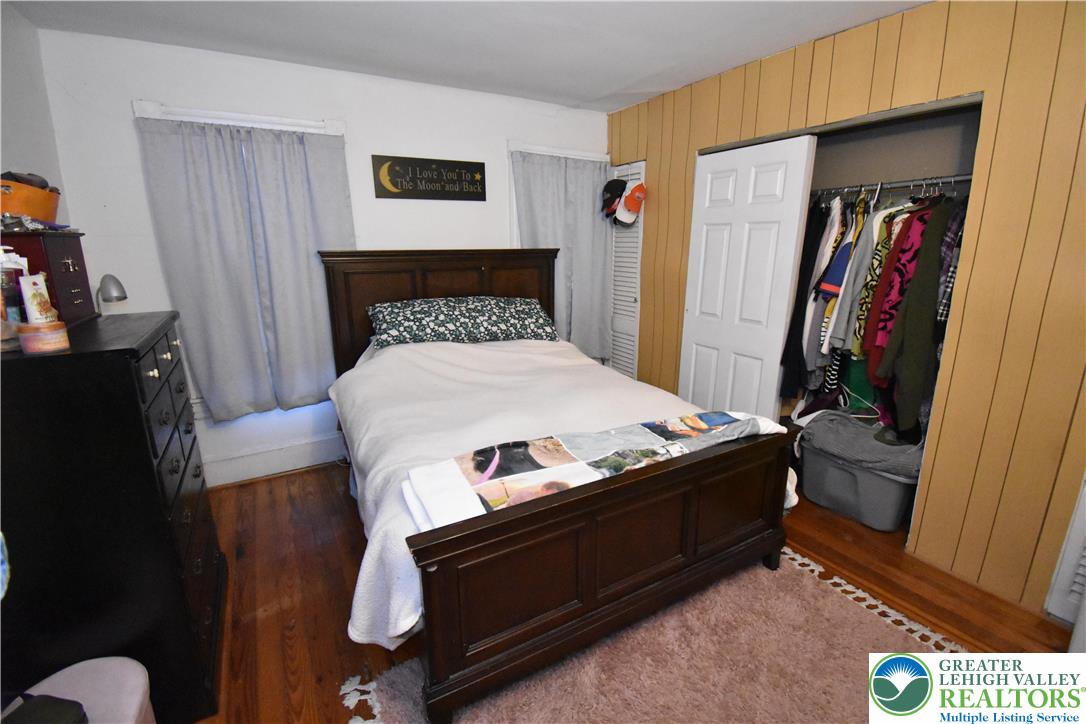 677 Sassafras Street