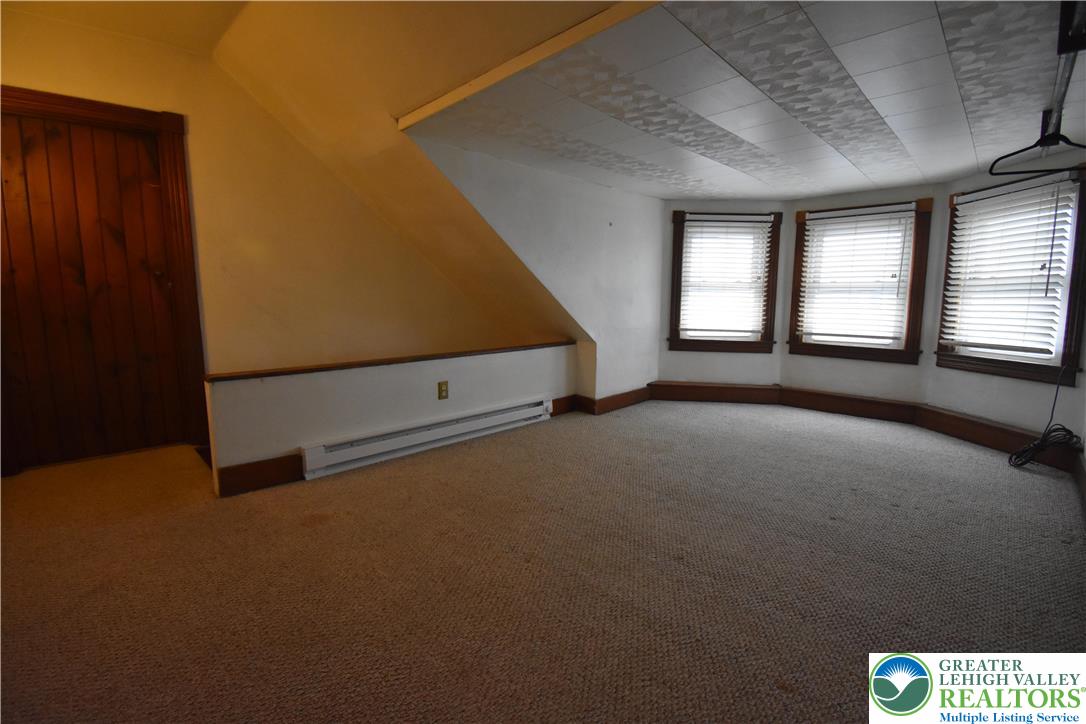 204 North 9th Street