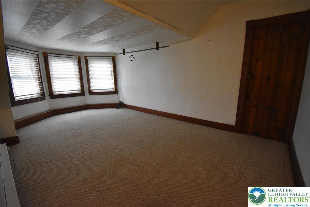 204 North 9th Street
