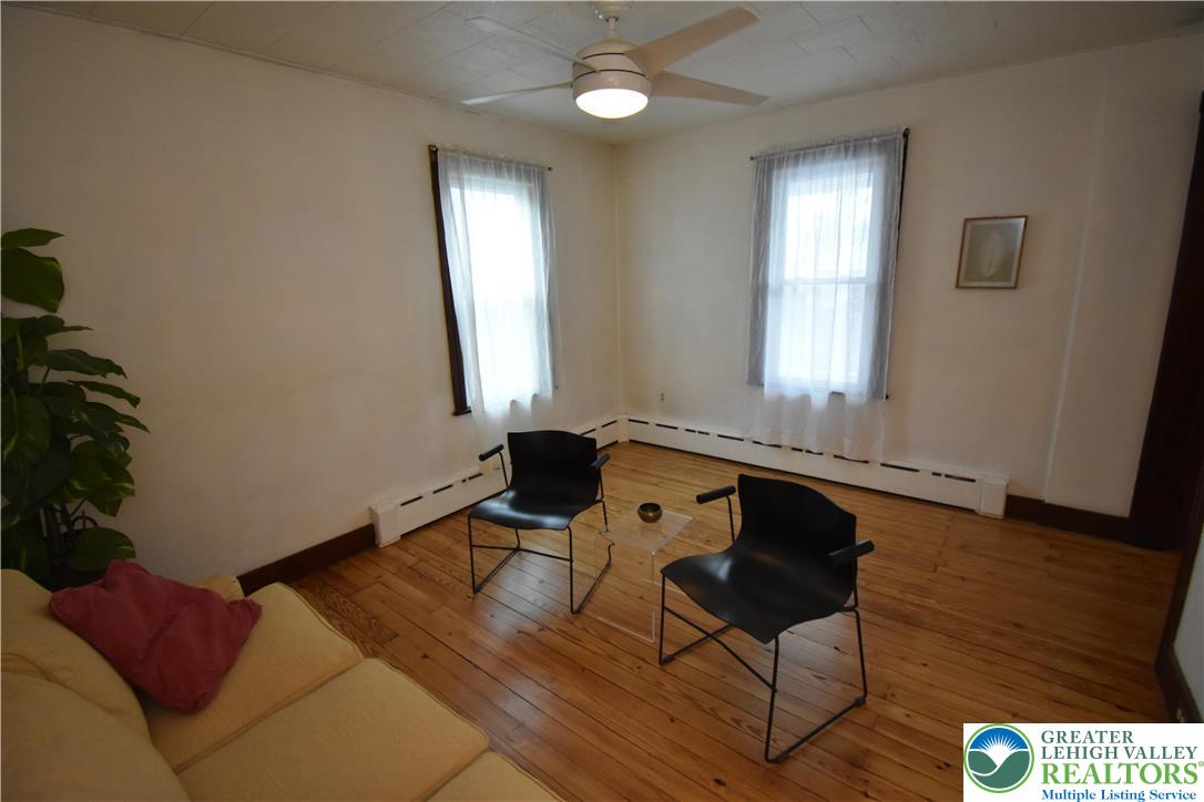 204 North 9th Street