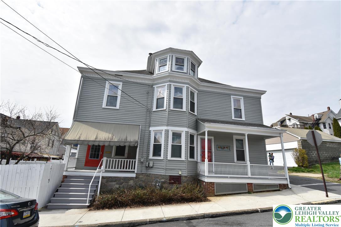 204 North 9th Street