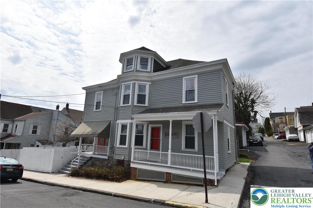 204 North 9th Street