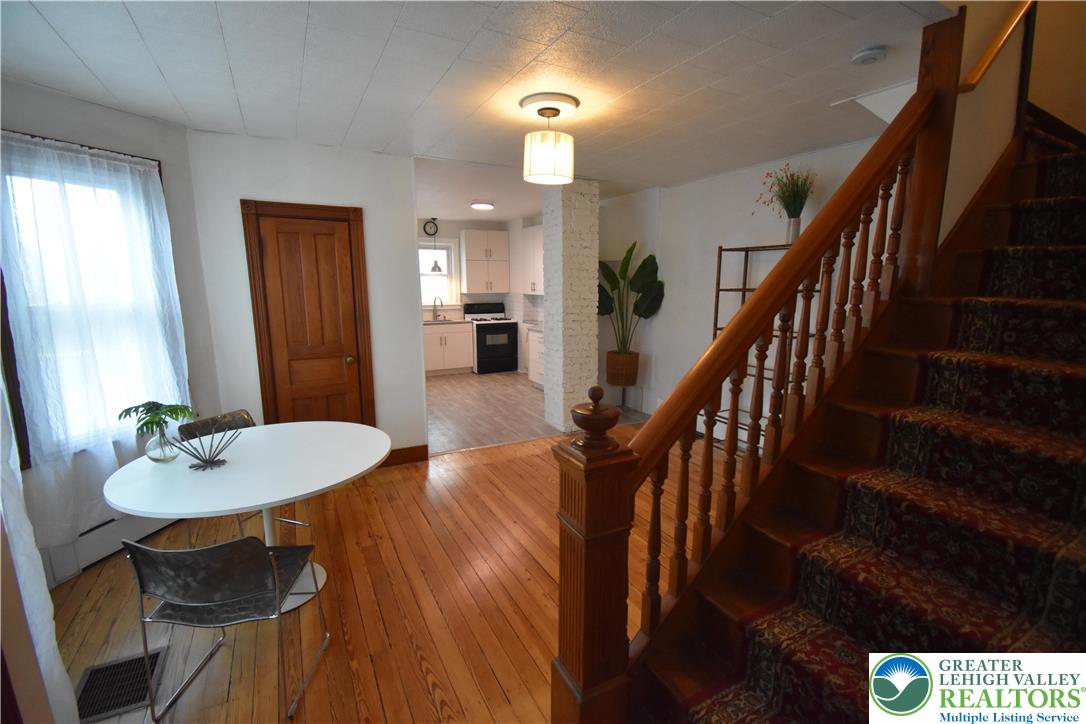 204 North 9th Street