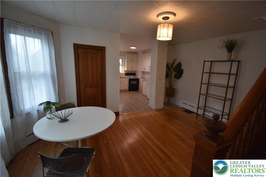 204 North 9th Street