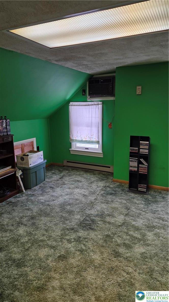 229 North Peach Street