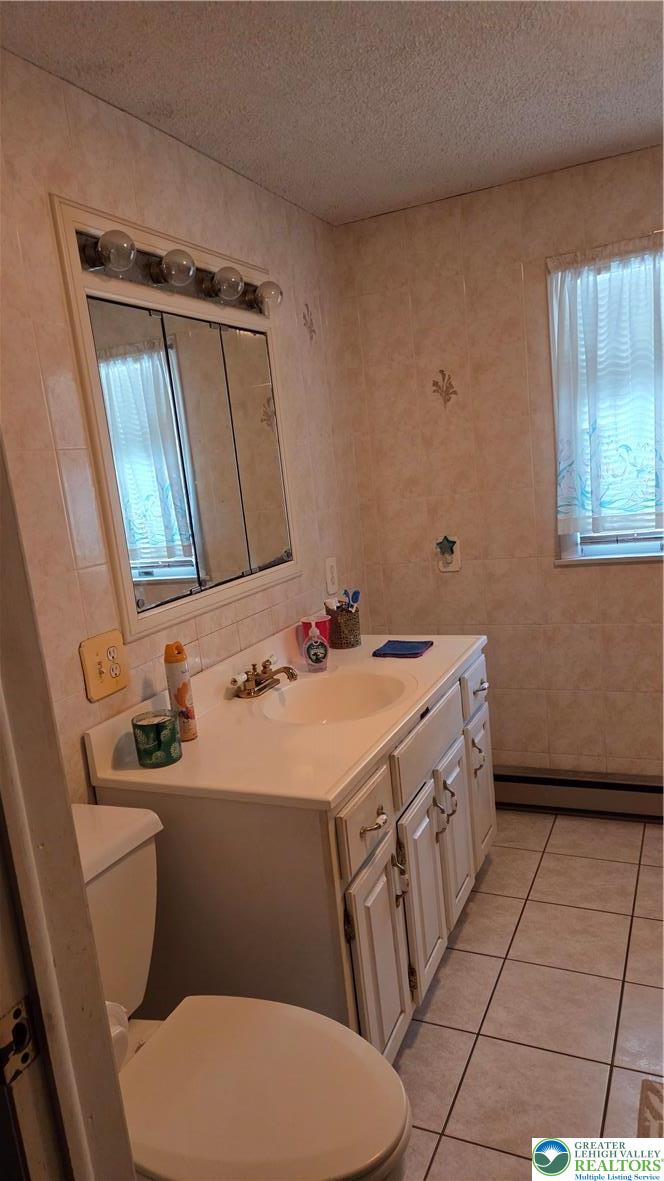 229 North Peach Street