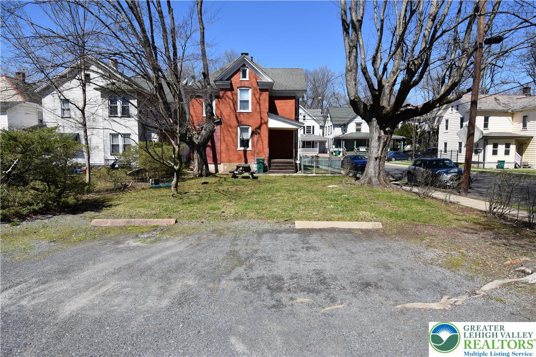 63 East Broad Street