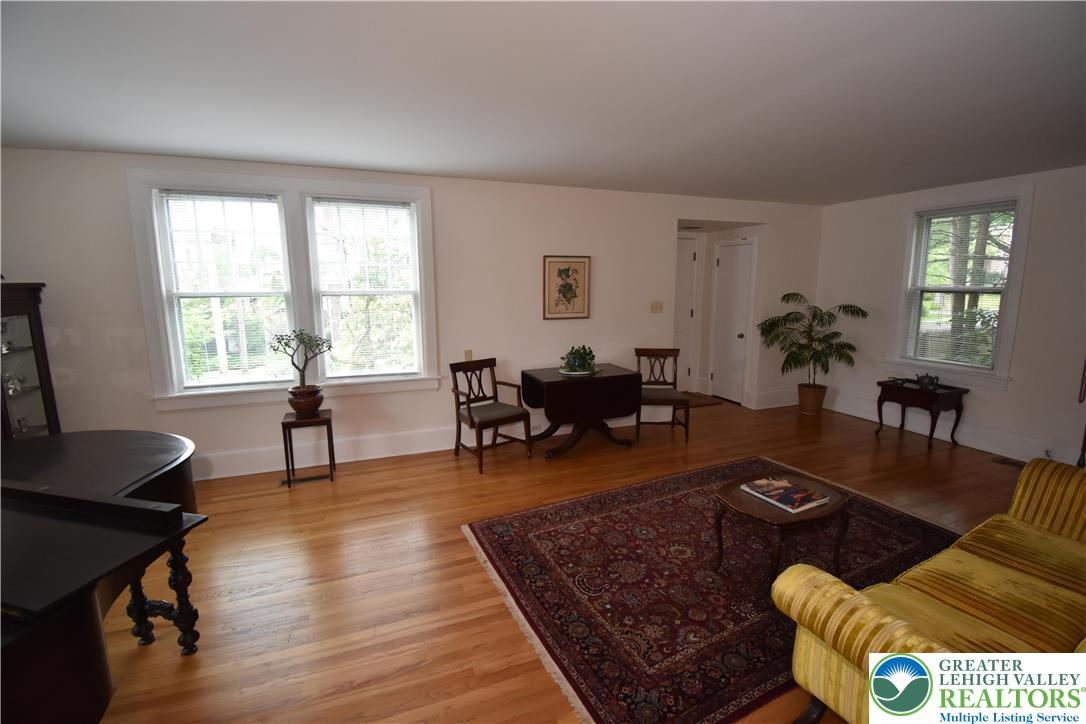 539 Porter Street