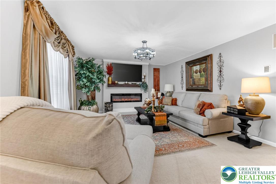 2720 Hickory Drive