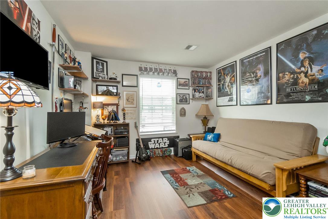 3362 Westminster Way