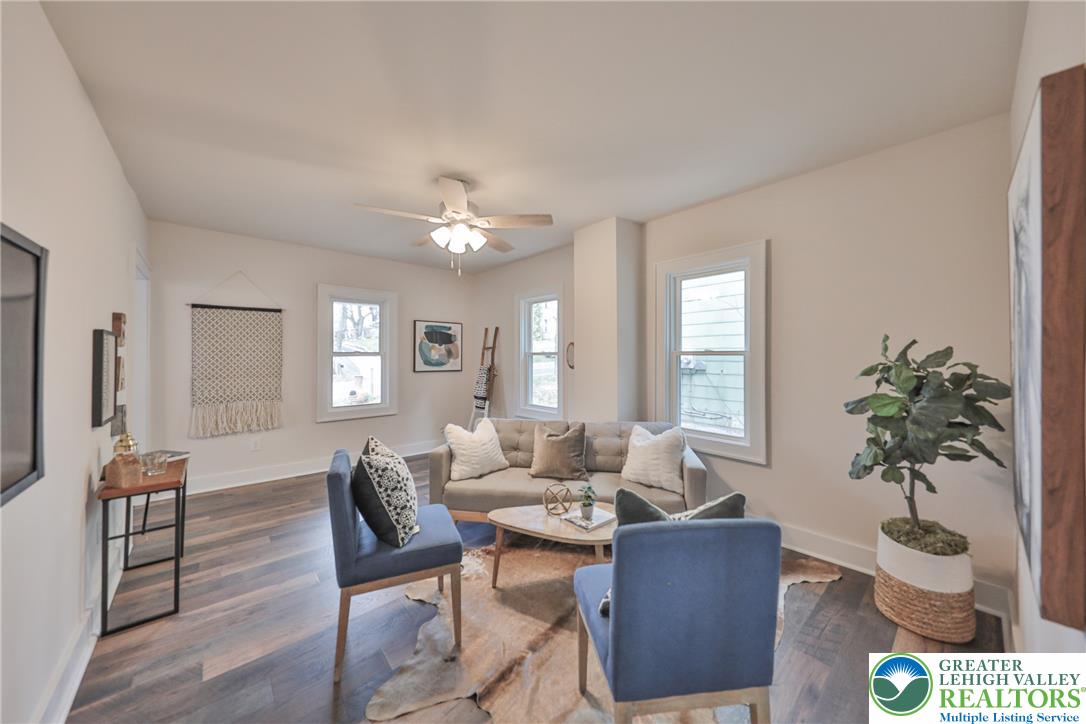 589 South Delaware Drive