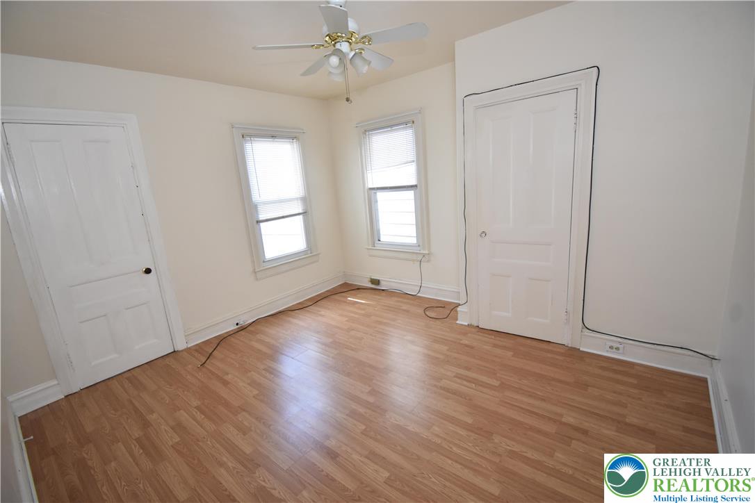 215 Cattell Street 2nd Floor