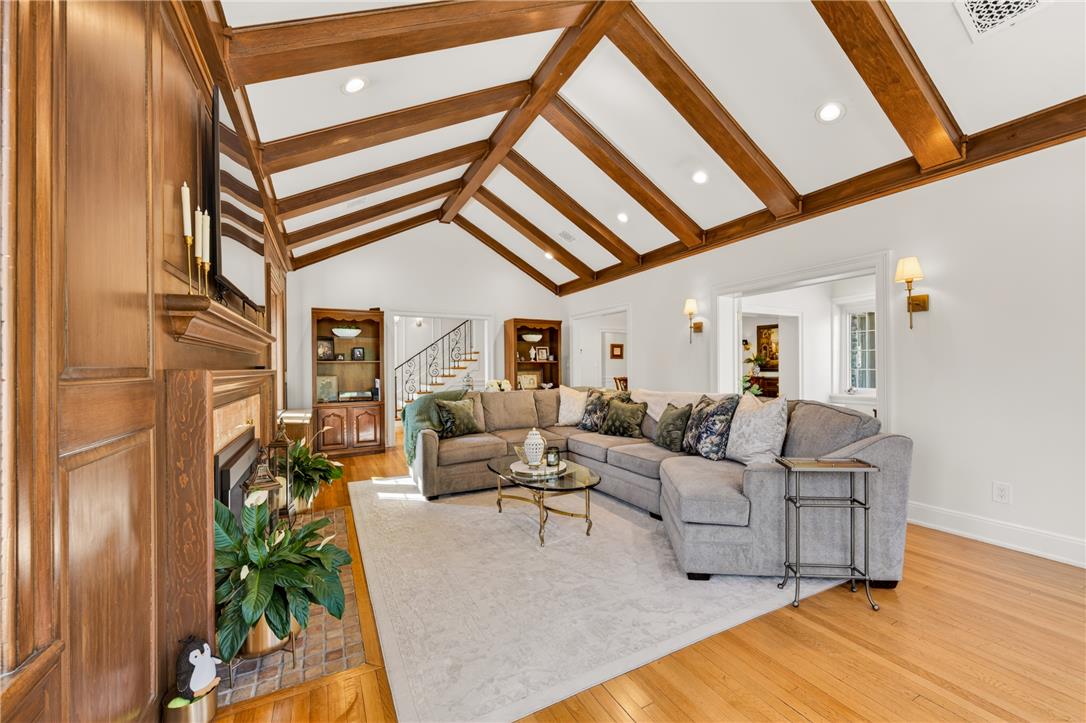 675 Edgeboro Boulevard