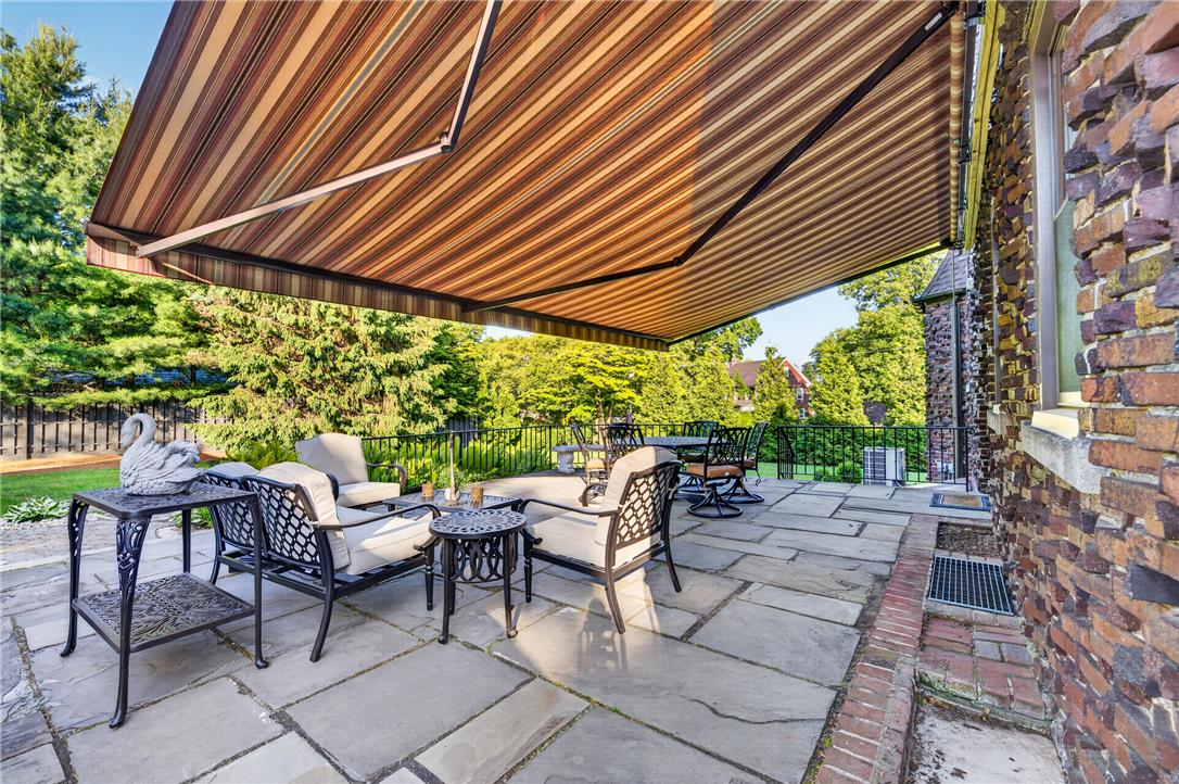 675 Edgeboro Boulevard