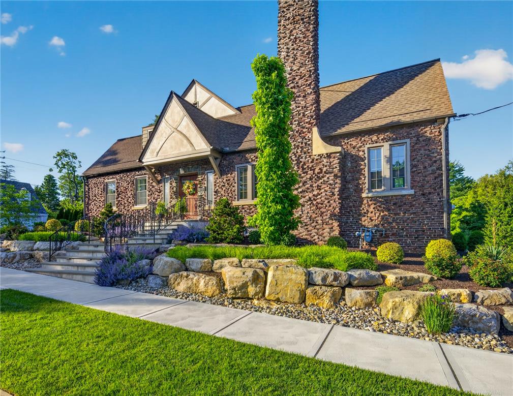 675 Edgeboro Boulevard