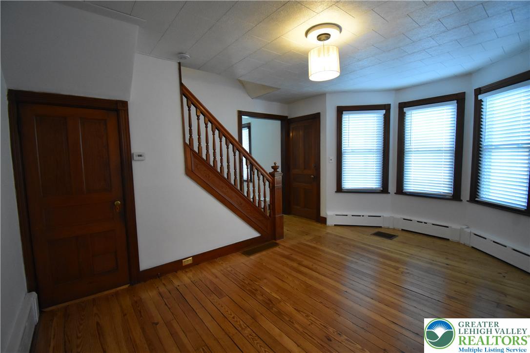 204 North 9th Street