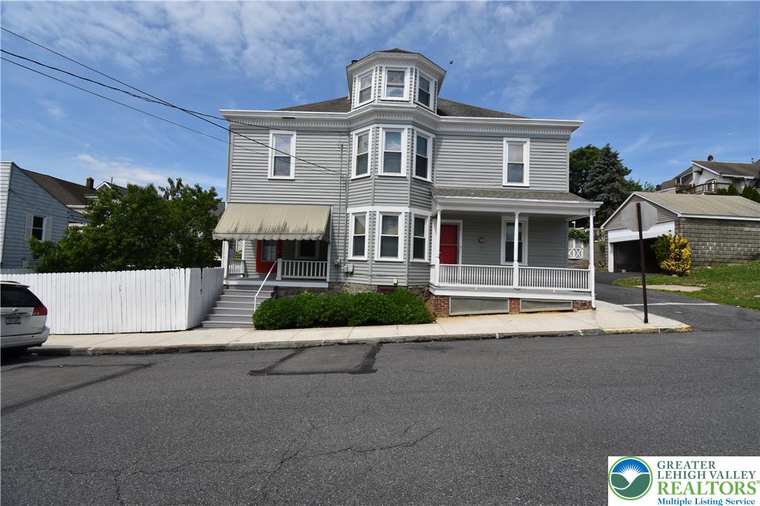 204 North 9th Street