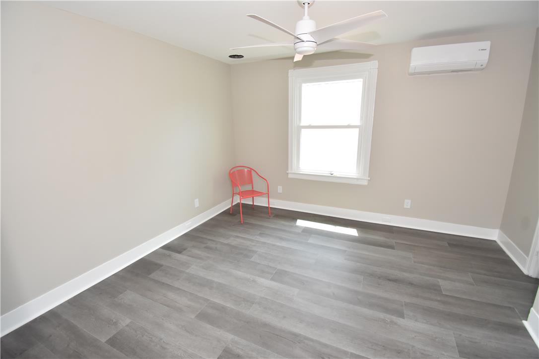219 West Burke Street 2