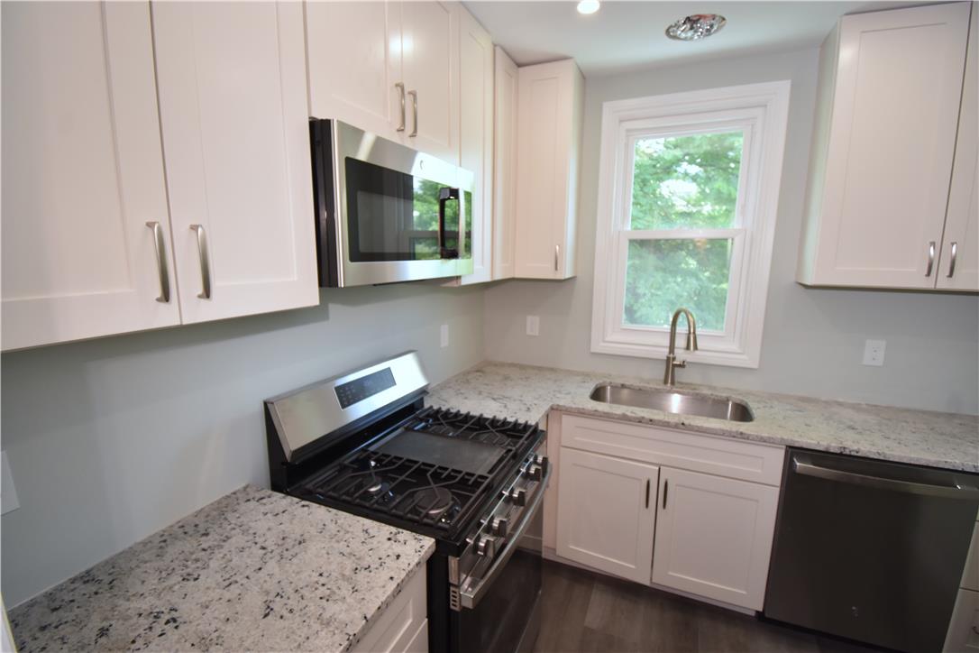 219 West Burke Street 2