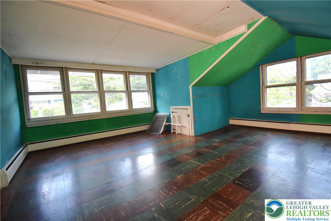 24 East Plainfield Avenue
