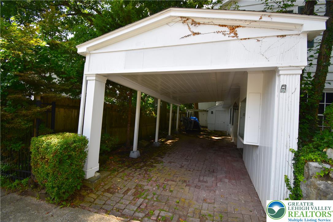 24 East Plainfield Avenue