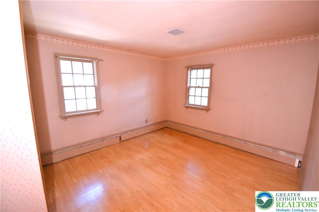 24 East Plainfield Avenue