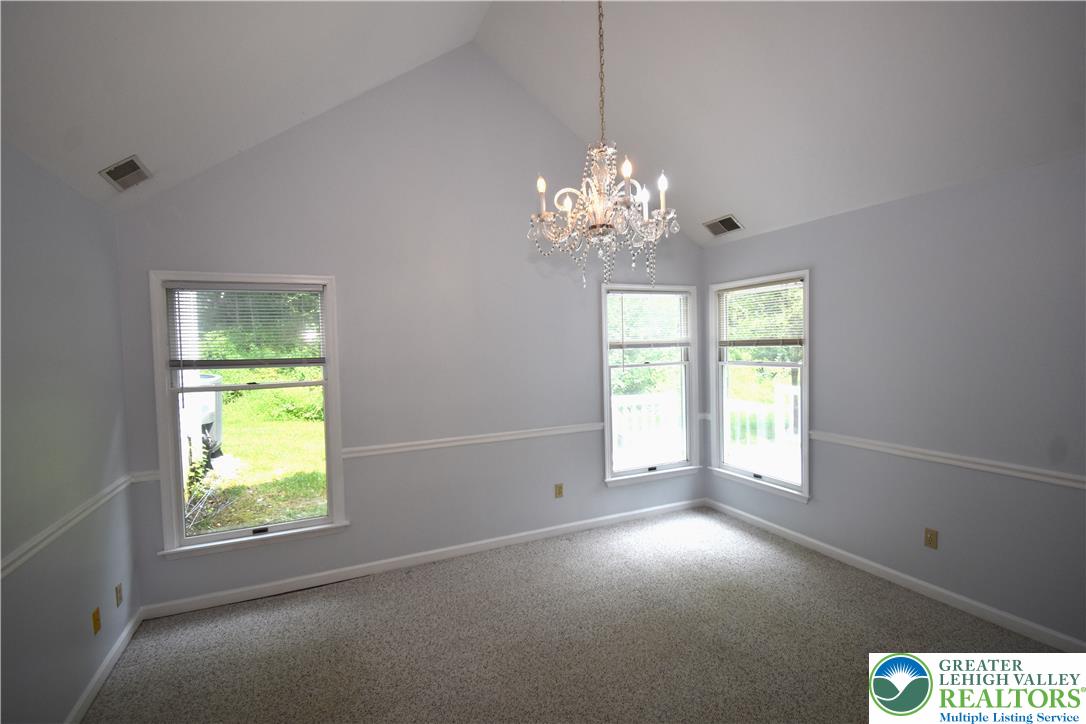 7911 Cross Creek Circle 15