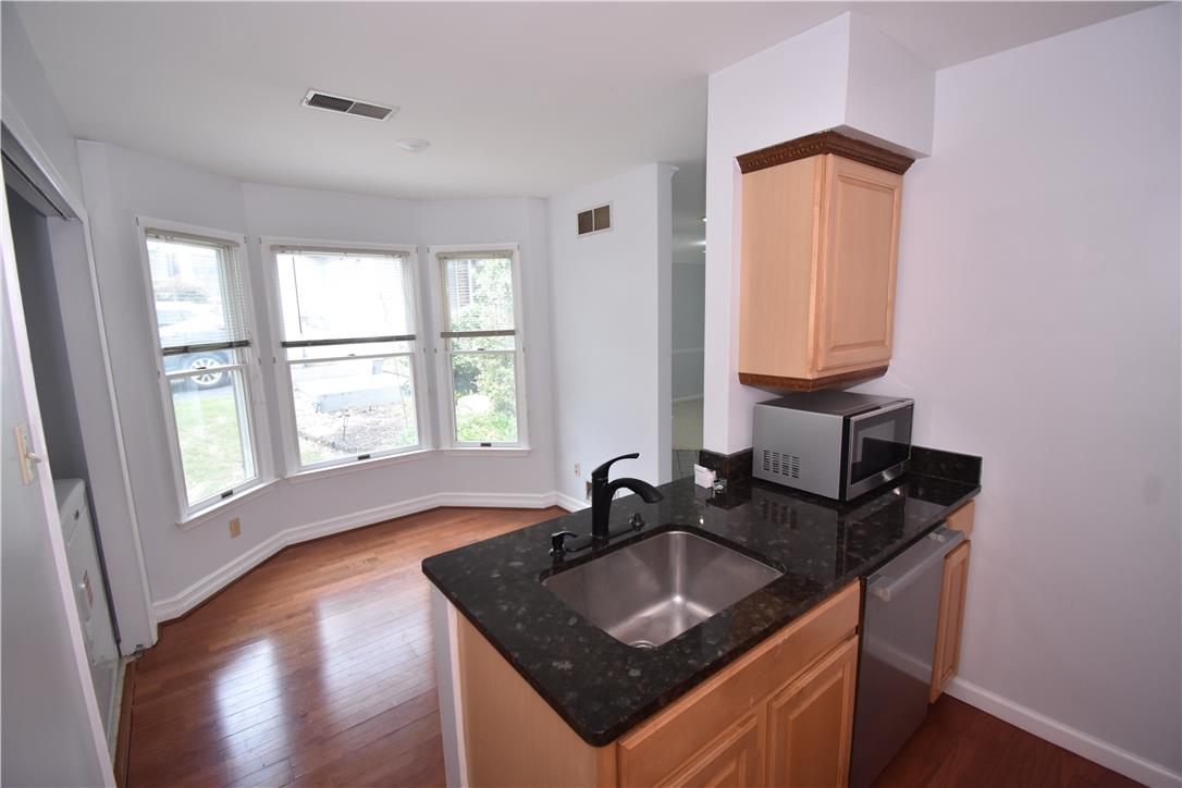 7911 Cross Creek Circle 15
