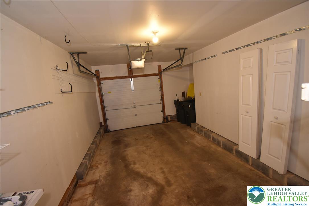 7911 Cross Creek Circle 15