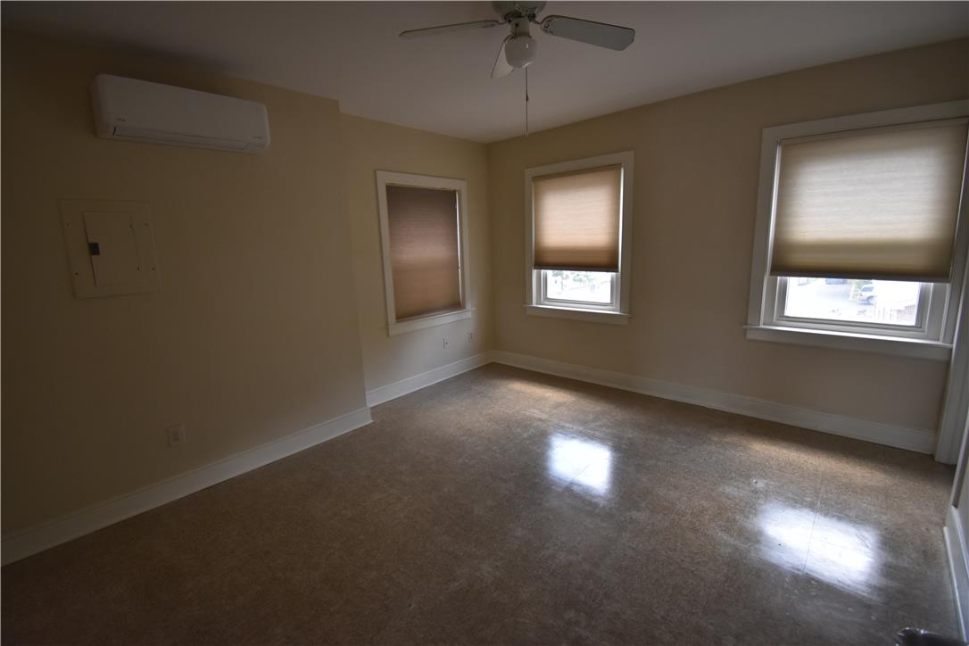 433 Ferry Street 3