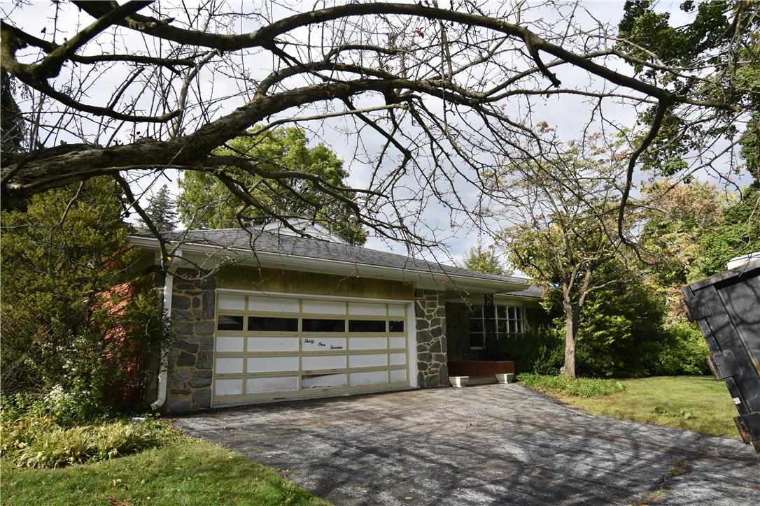 3113 Club Drive