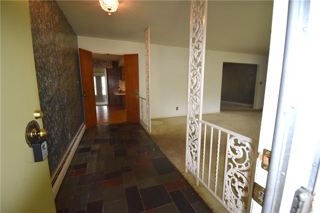 3113 Club Drive