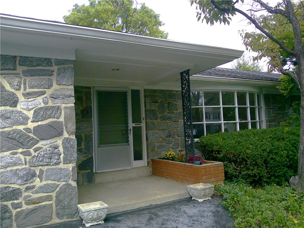 3113 Club Drive