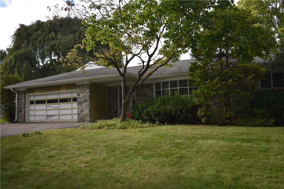 3113 Club Drive
