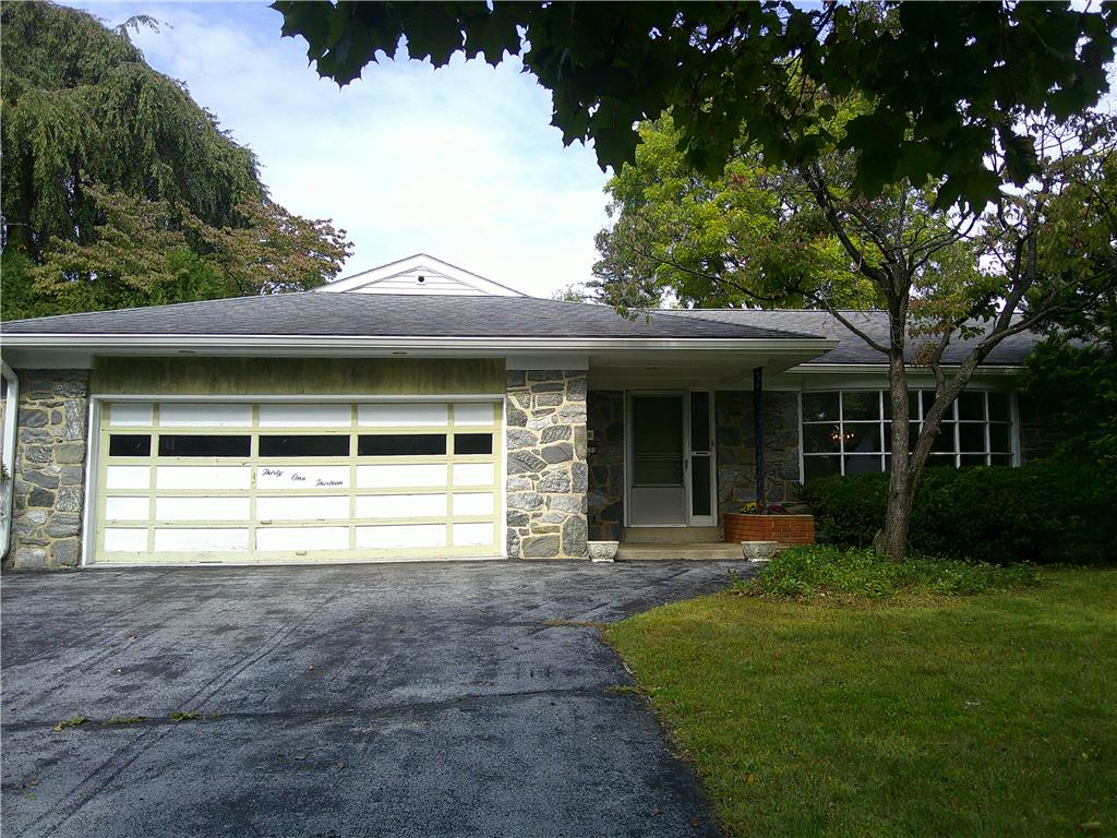 3113 Club Drive